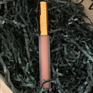 MATTE LIQUID LIPSTICK